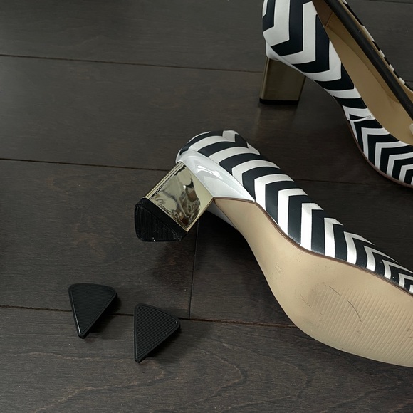 Zebra print heels (like new) - Picture 4 of 4